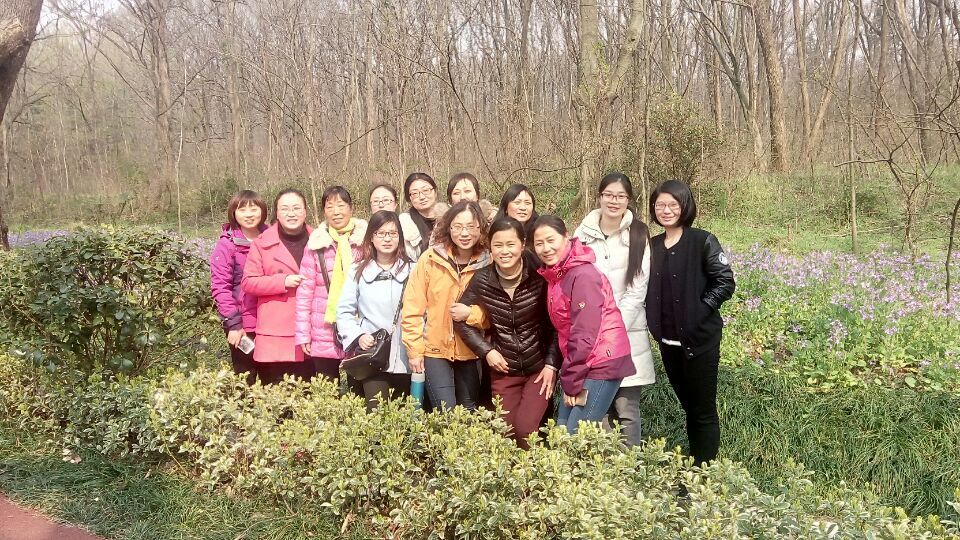 开云(中国)工会开展庆三八户外踏青活动